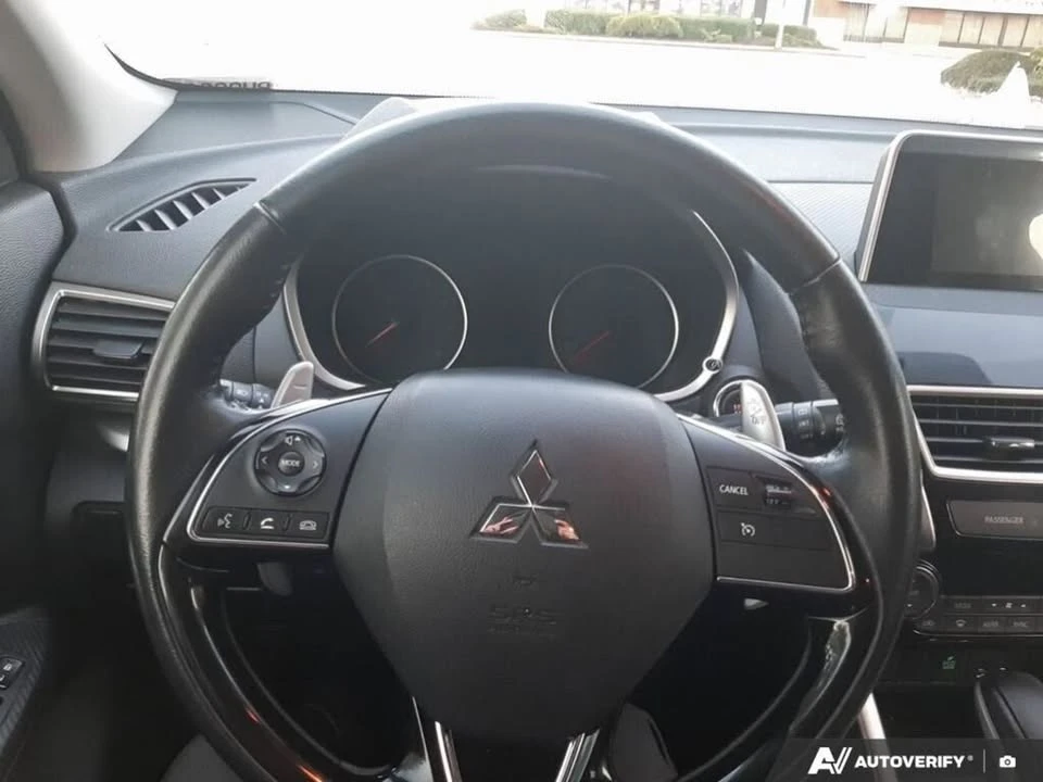 2019 Mitsubishi Eclipse Cross - Image 10 of 18