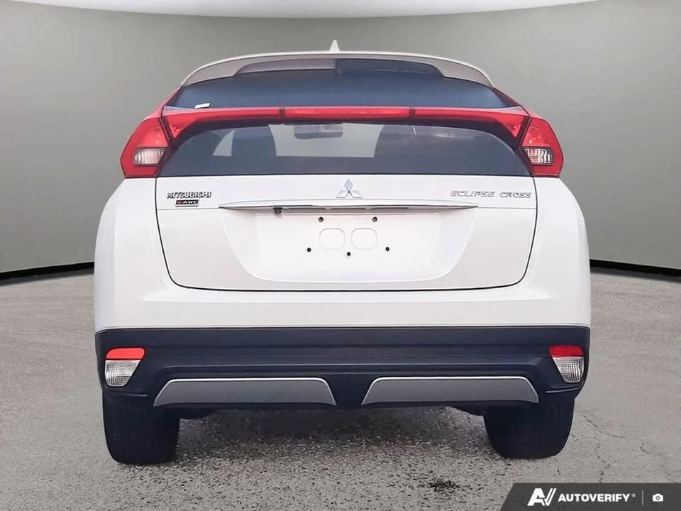 2019 Mitsubishi Eclipse Cross - Image 5 of 18