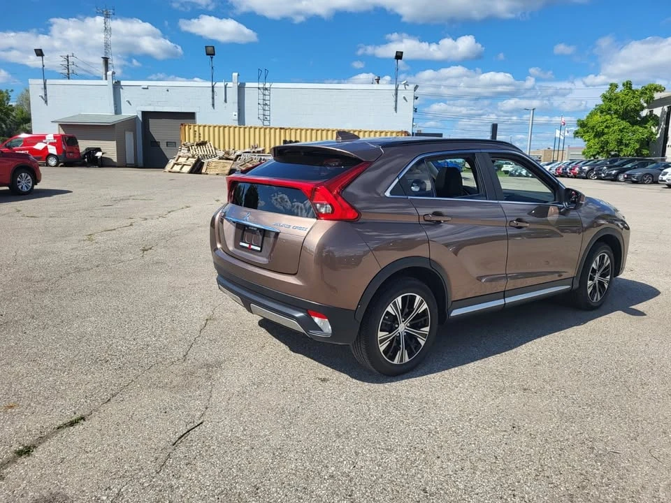 2019 Mitsubishi Eclipse Cross - Image 4 of 19