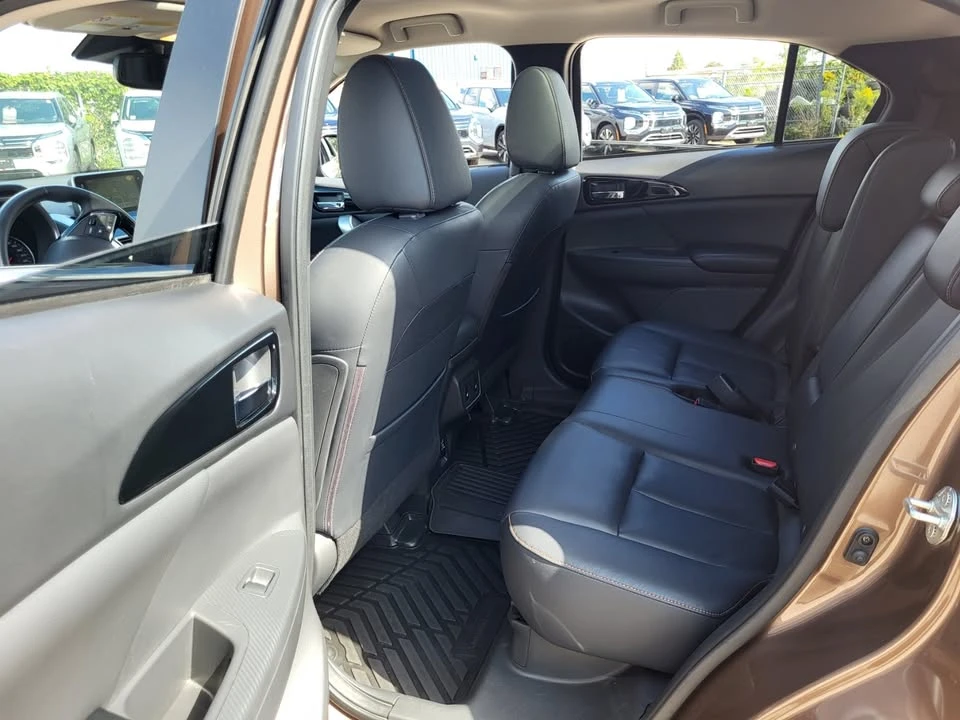 2019 Mitsubishi Eclipse Cross - Image 8 of 19