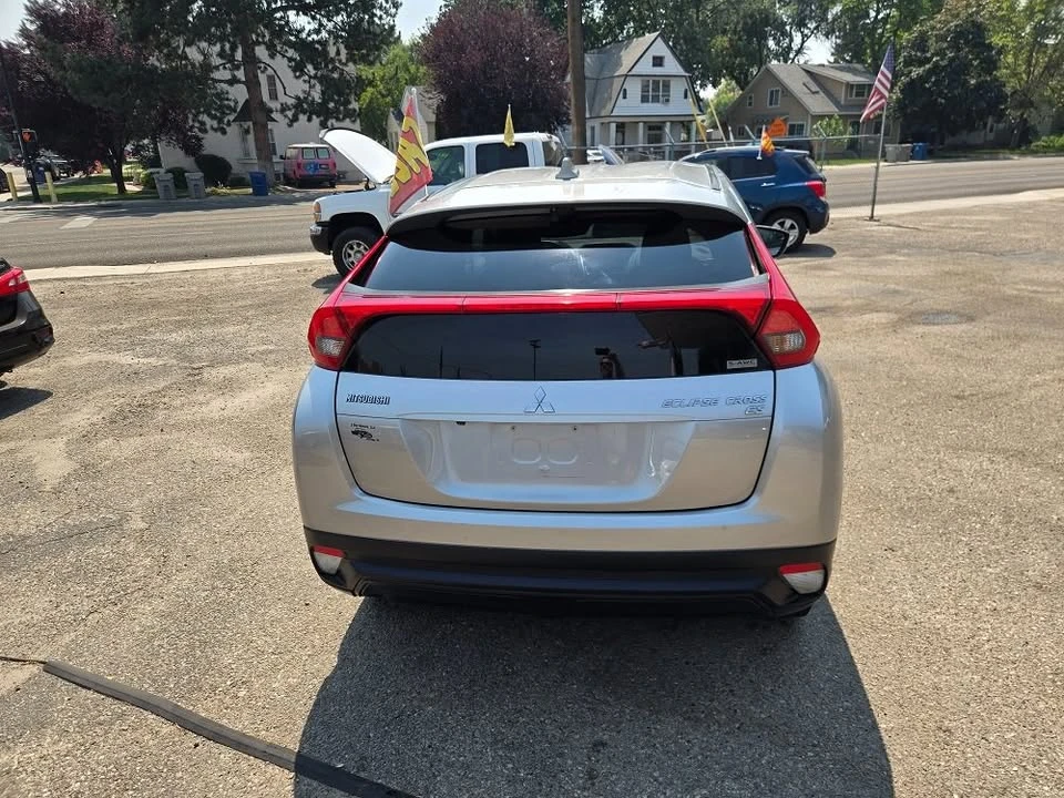 2019 Mitsubishi Eclipse Cross - Image 4 of 10