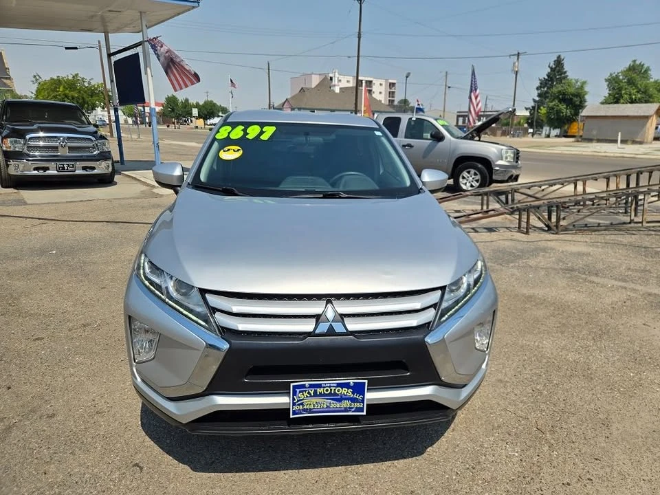 2019 Mitsubishi Eclipse Cross - Image 3 of 10