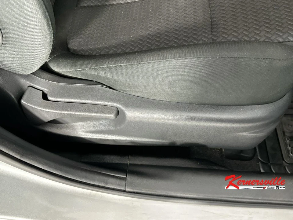 2019 Mitsubishi Eclipse Cross - Image 21 of 24
