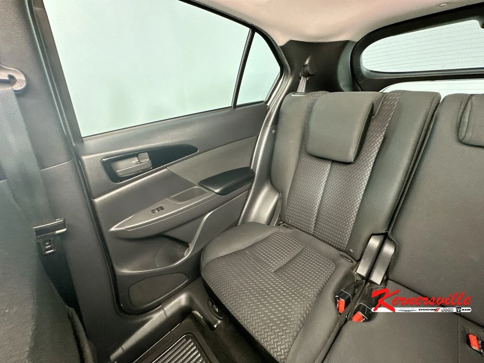 2019 Mitsubishi Eclipse Cross - Image 12 of 24