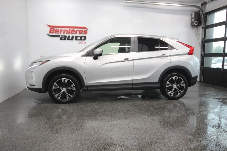 2019 Mitsubishi Eclipse - Image 3 of 15