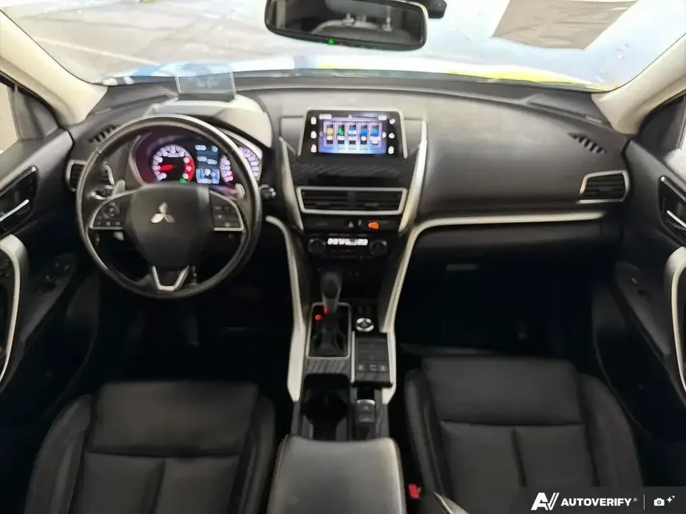 2019 Mitsubishi Eclipse Cross - Image 11 of 20