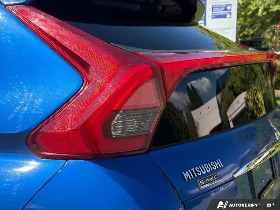 2019 Mitsubishi Eclipse Cross - Image 7 of 20