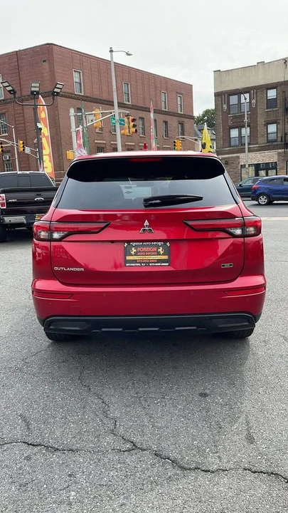 2019 Mitsubishi Outlander - Image 6 of 8