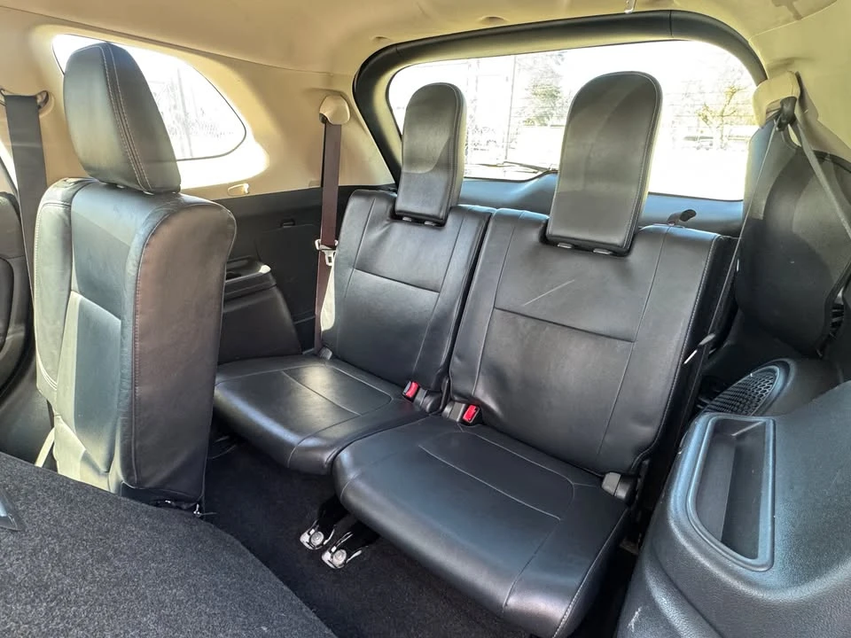 2019 Mitsubishi Outlander - Image 11 of 16