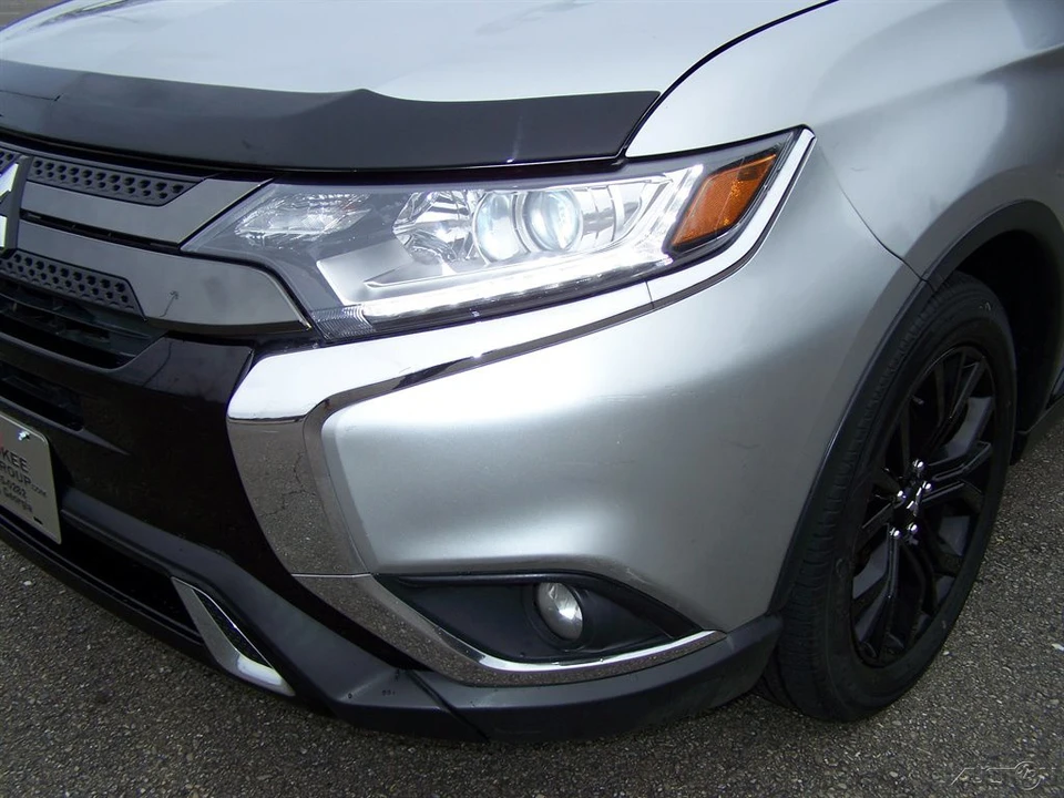 2019 Mitsubishi Outlander - Image 19 of 21