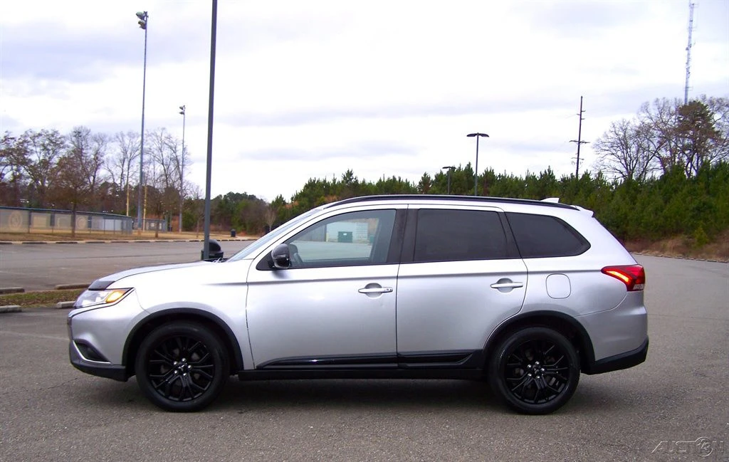 2019 Mitsubishi Outlander - Image 7 of 12