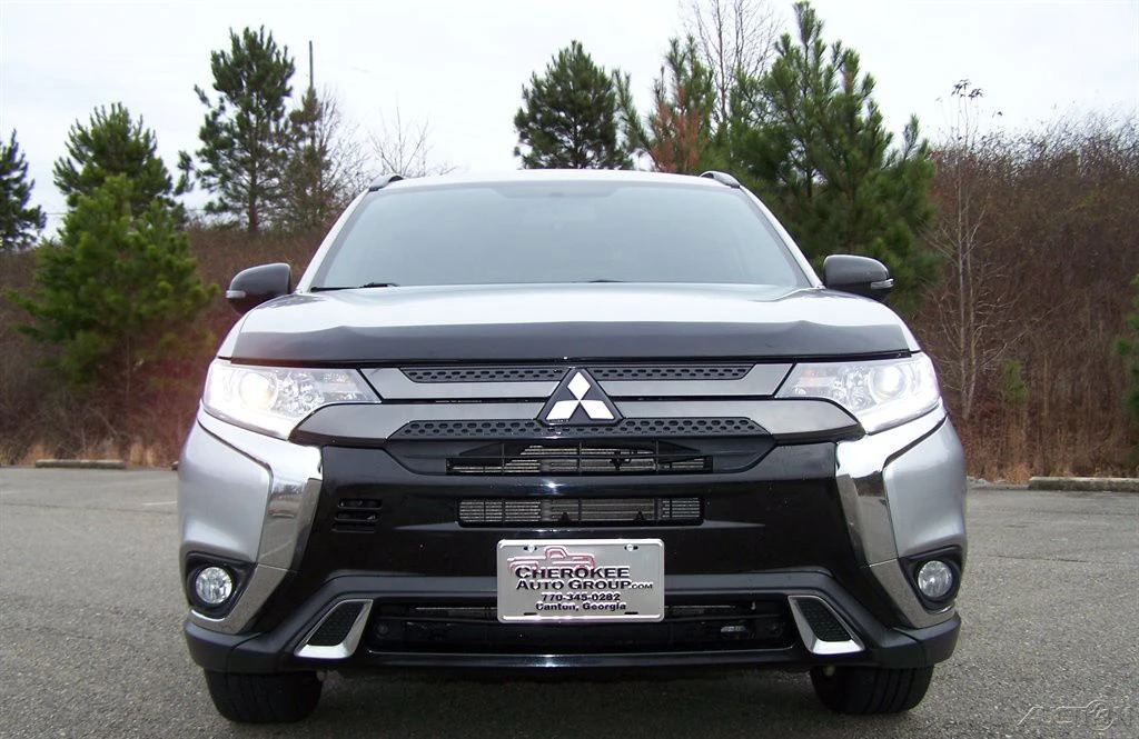 2019 Mitsubishi Outlander - Image 20 of 21