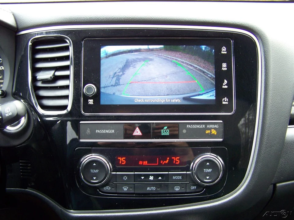 2019 Mitsubishi Outlander - Image 12 of 12