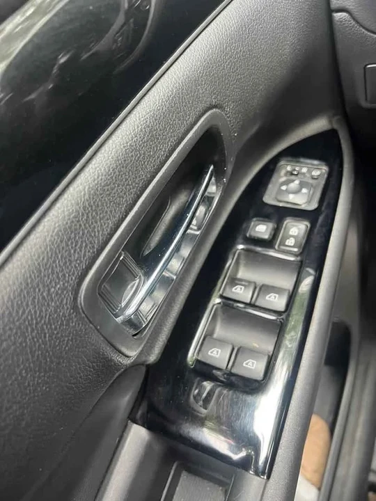 2019 Mitsubishi Outlander - Image 19 of 20