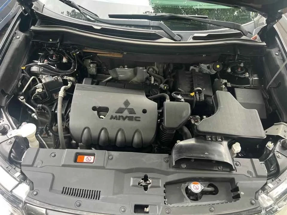 2019 Mitsubishi Outlander - Image 20 of 20