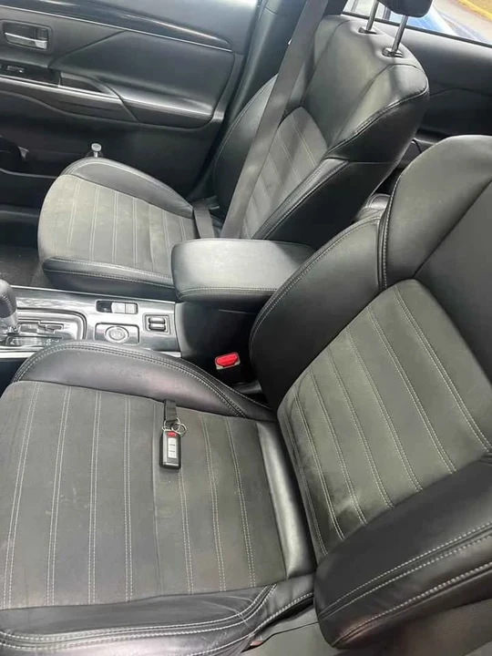 2019 Mitsubishi Outlander - Image 17 of 20