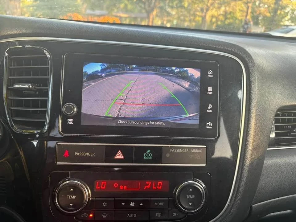 2019 Mitsubishi Outlander - Image 7 of 11