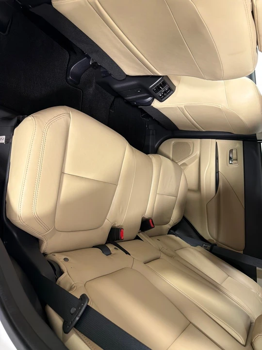 2019 Mitsubishi Outlander - Image 19 of 21
