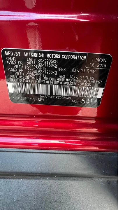 2019 Mitsubishi Outlander - Image 9 of 14