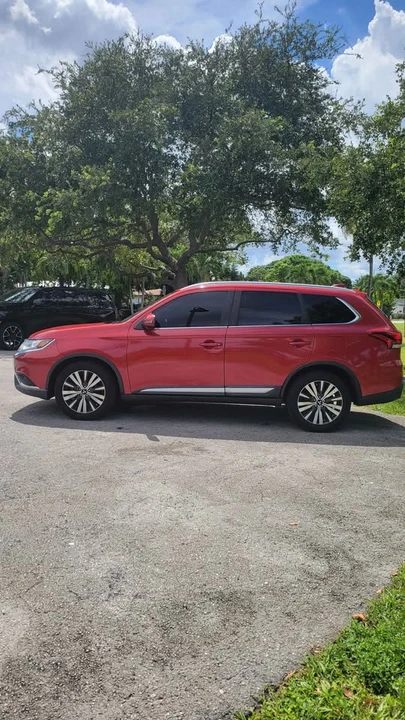 2019 Mitsubishi Outlander - Image 4 of 12