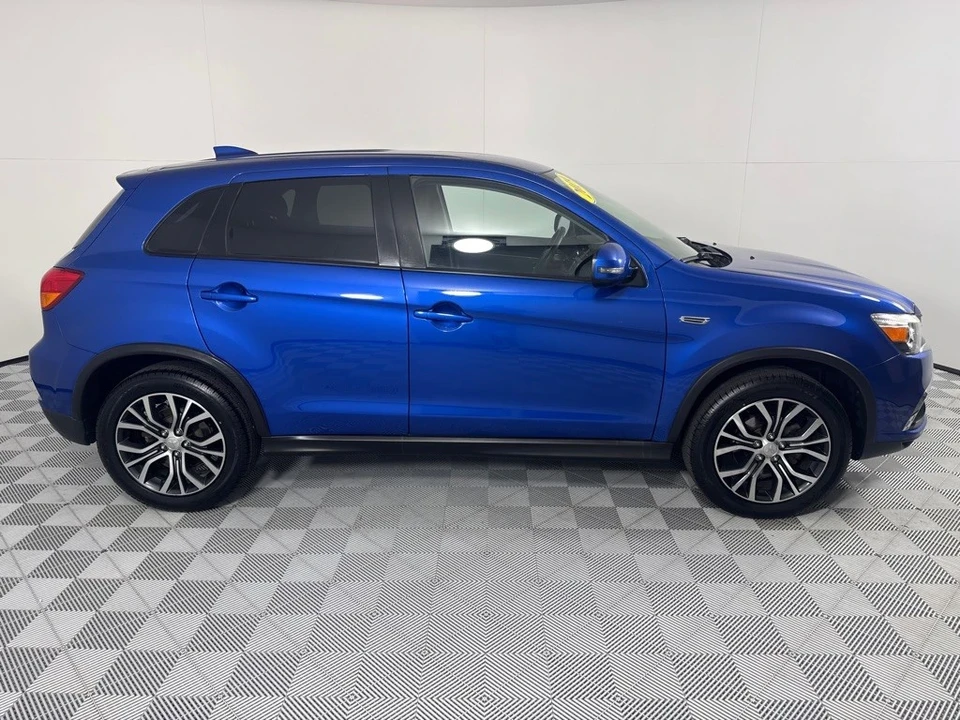 2019 Mitsubishi Outlander Sport - Image 4 of 12