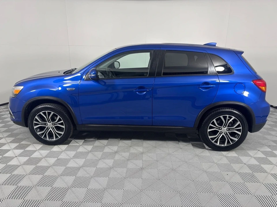 2019 Mitsubishi Outlander Sport - Image 8 of 12
