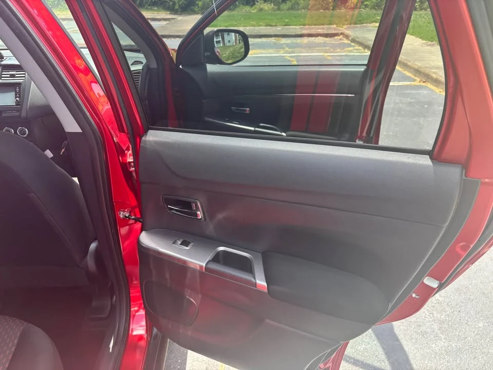 2019 Mitsubishi Outlander Sport - Image 7 of 14