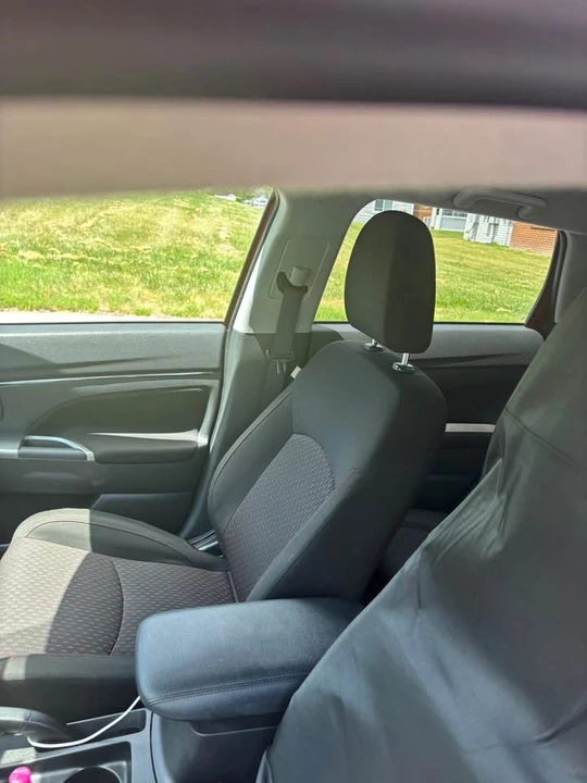 2019 Mitsubishi Outlander Sport - Image 3 of 14