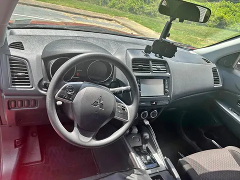 2019 Mitsubishi Outlander Sport SE 2WD