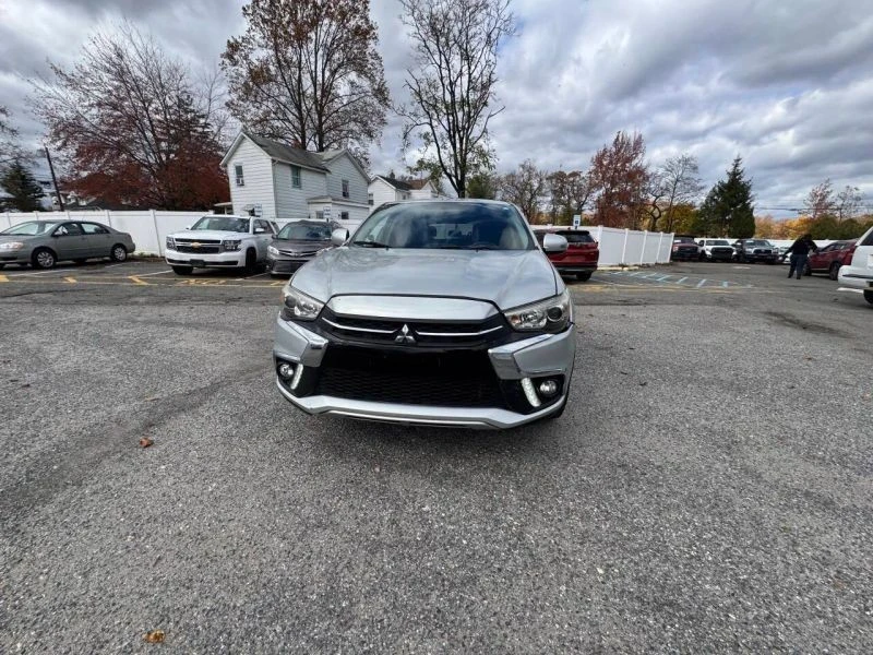 2019 Mitsubishi Outlander - Image 3 of 12