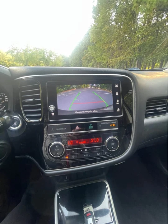 2019 Mitsubishi Outlander Sport - Image 16 of 21