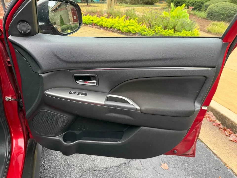2019 Mitsubishi Outlander Sport - Image 13 of 16