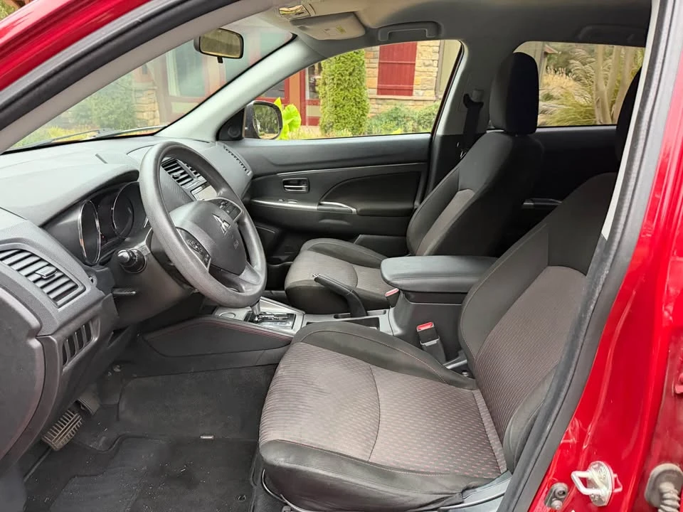 2019 Mitsubishi Outlander Sport - Image 9 of 16