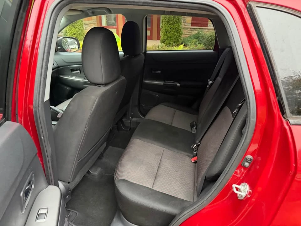 2019 Mitsubishi Outlander Sport - Image 10 of 16