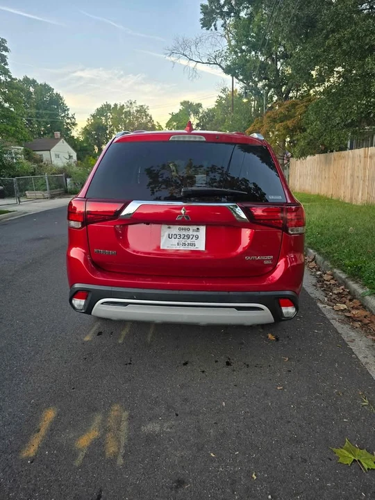 2019 Mitsubishi Outlander - Image 5 of 9