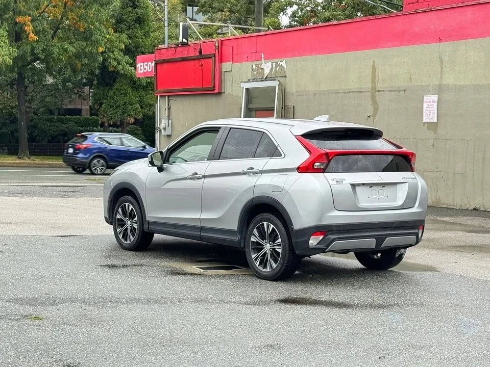 2019 Mitsubishi Eclipse - Image 6 of 14