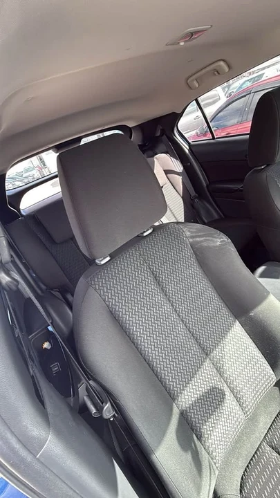 2019 Mitsubishi Eclipse - Image 4 of 6