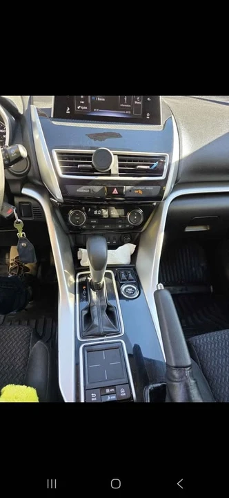 2019 Mitsubishi Eclipse - Image 16 of 20