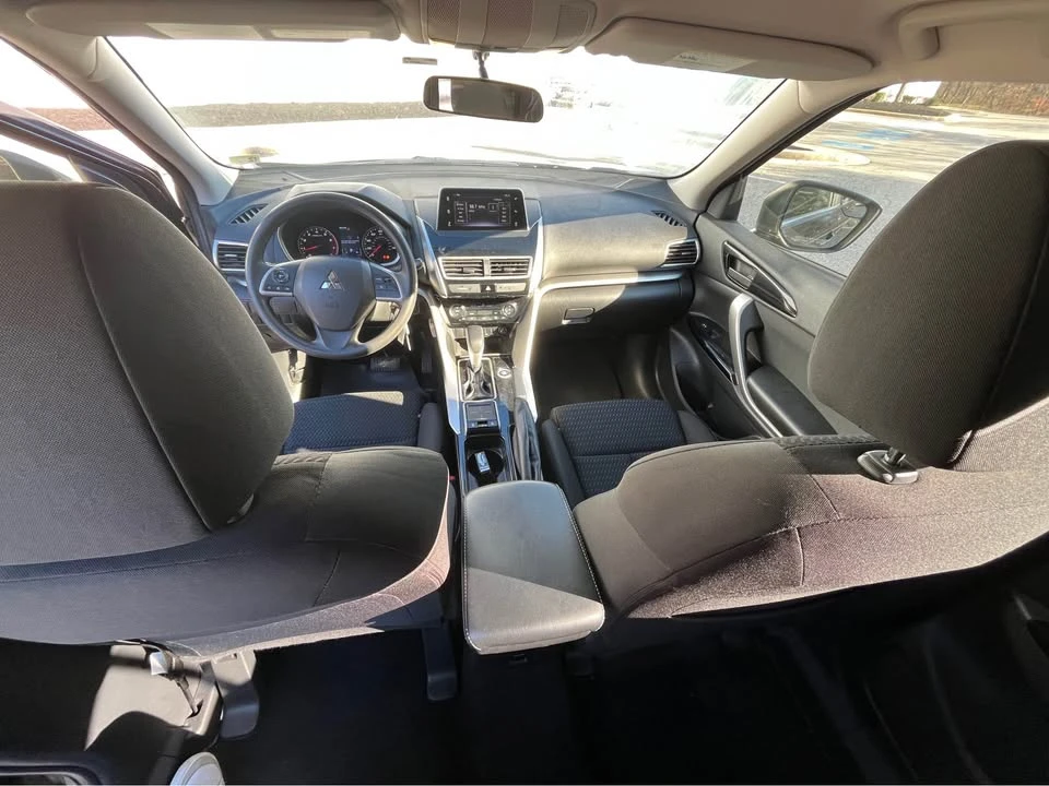 2019 Mitsubishi Eclipse - Image 5 of 7