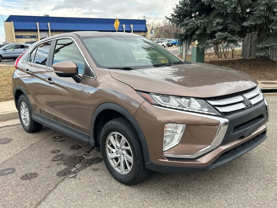 2019 Mitsubishi Eclipse - Image 10 of 20