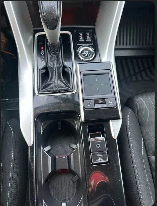 2019 Mitsubishi Eclipse - Image 6 of 6