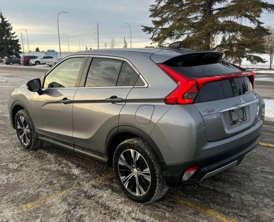 2019 Mitsubishi Eclipse - Image 2 of 6