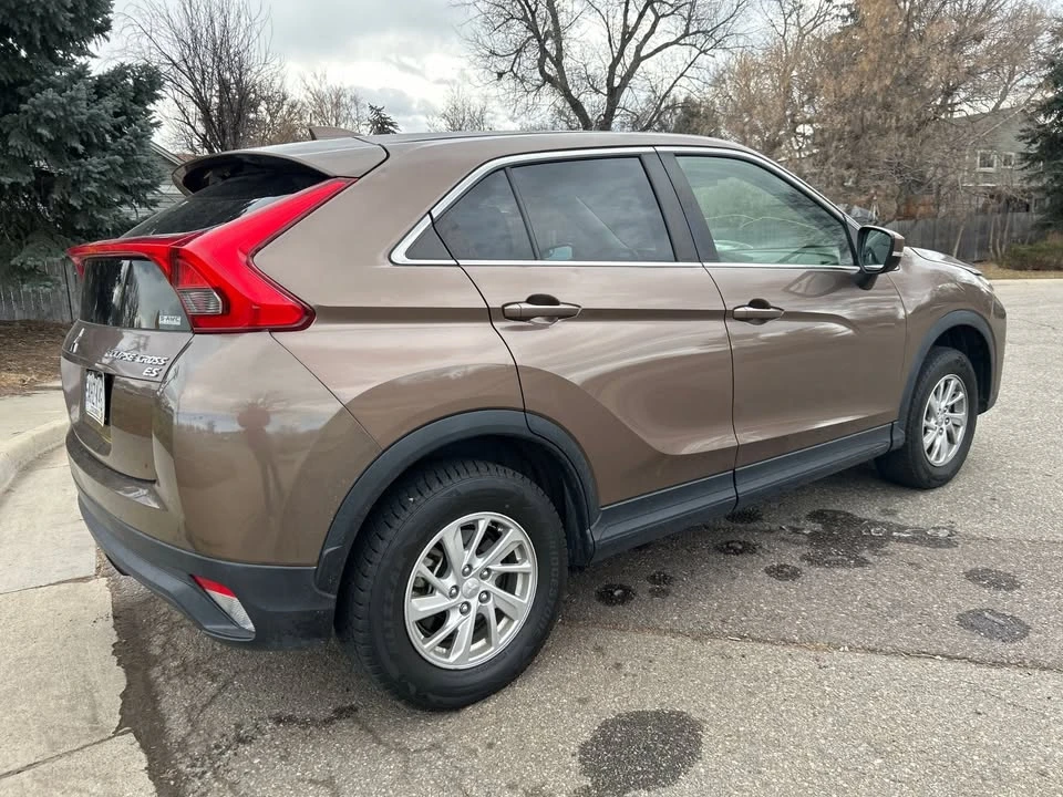 2019 Mitsubishi Eclipse - Image 8 of 20