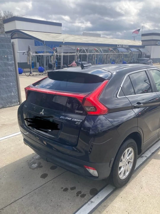 2019 Mitsubishi Eclipse Cross - Image 4 of 8