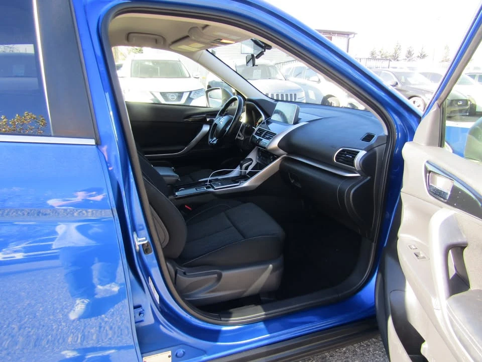 2019 Mitsubishi Eclipse Cross - Image 13 of 20