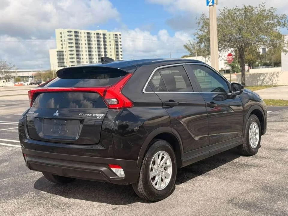 2019 Mitsubishi Eclipse Cross - Image 6 of 18