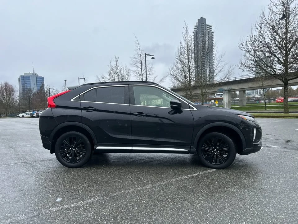2019 Mitsubishi Eclipse Cross - Image 4 of 15