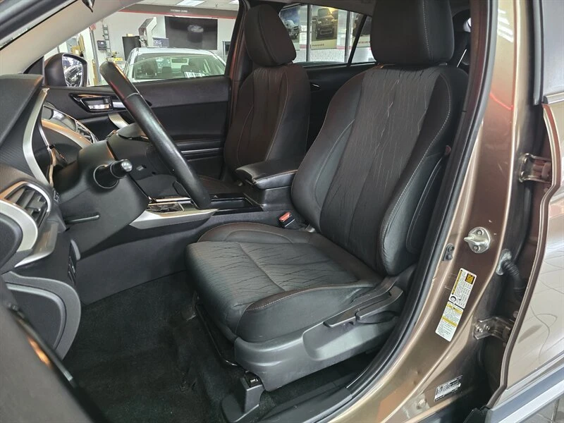 2019 Mitsubishi Eclipse Cross - Image 7 of 18