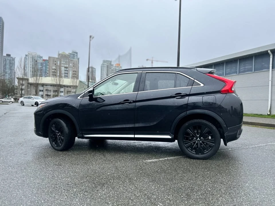 2019 Mitsubishi Eclipse Cross - Image 5 of 15