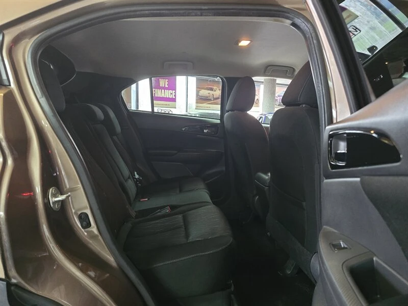 2019 Mitsubishi Eclipse Cross - Image 14 of 18